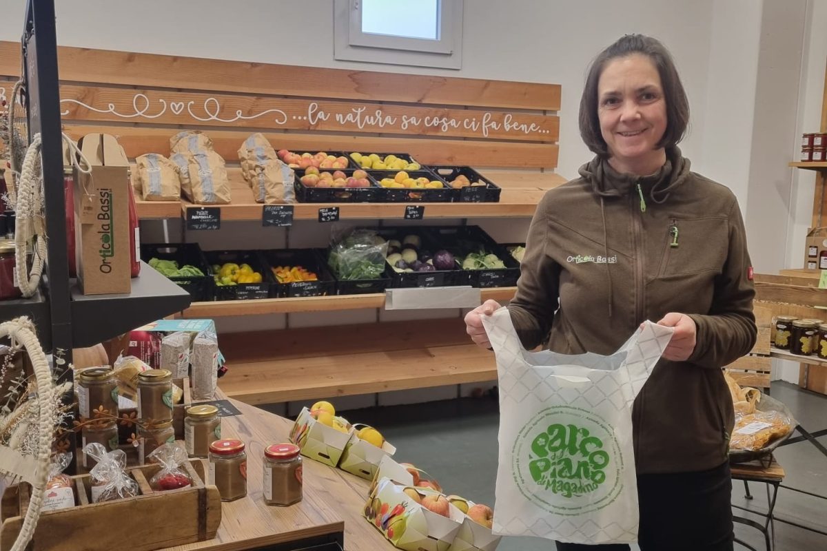 I sacchetti bio-compostabili per la vendita diretta